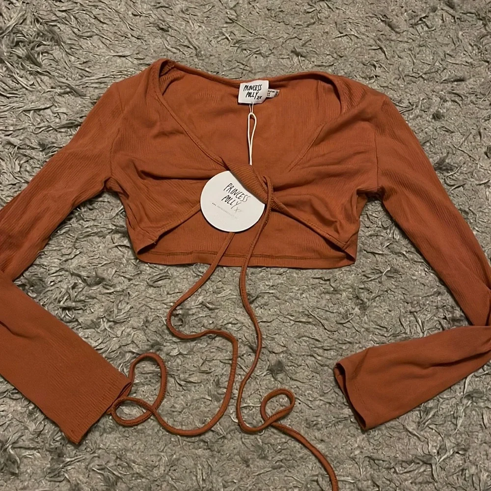 Princess Polly wrap top - Picture 1 of 1